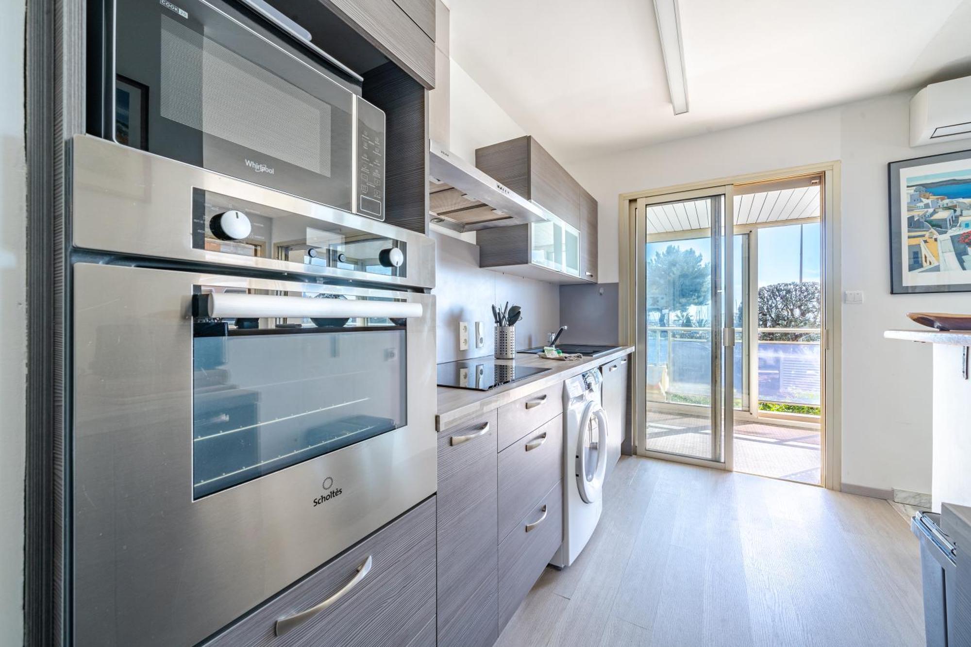 Magnifique 2 Pieces Vue Mer - Parking Proche Plage Saint-Laurent-du-Var Ngoại thất bức ảnh