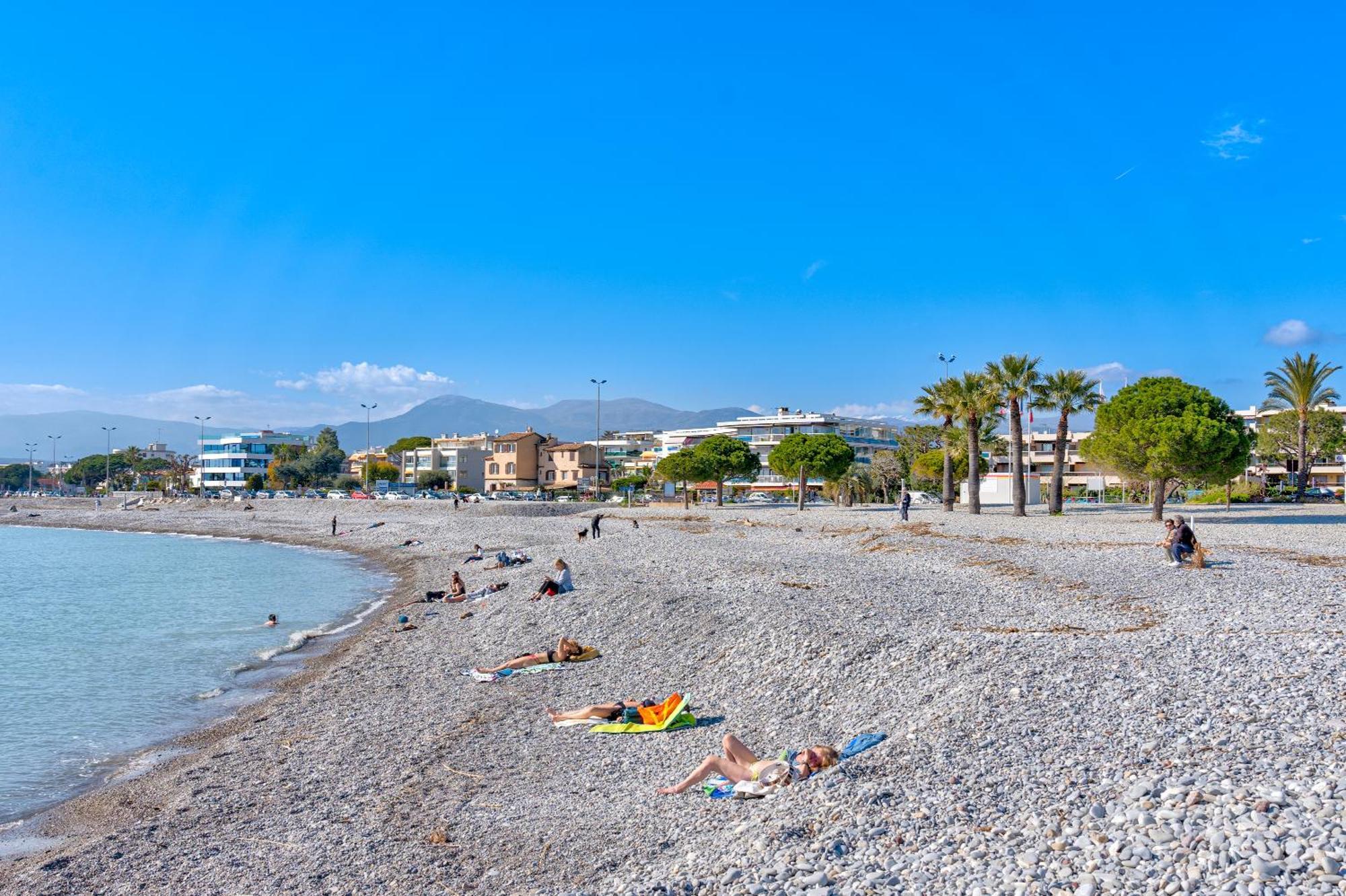 Magnifique 2 Pieces Vue Mer - Parking Proche Plage Saint-Laurent-du-Var Ngoại thất bức ảnh
