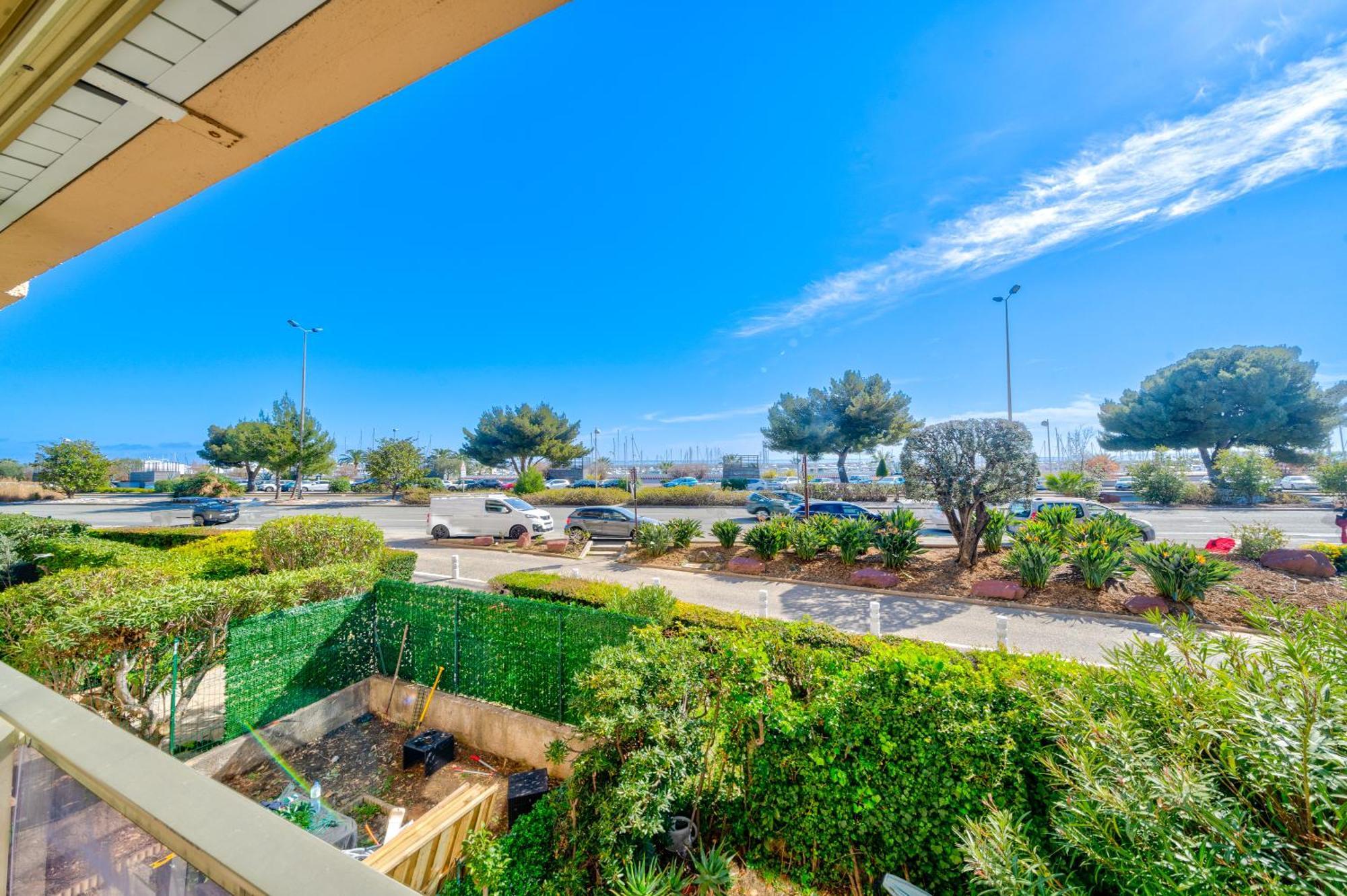 Magnifique 2 Pieces Vue Mer - Parking Proche Plage Saint-Laurent-du-Var Ngoại thất bức ảnh